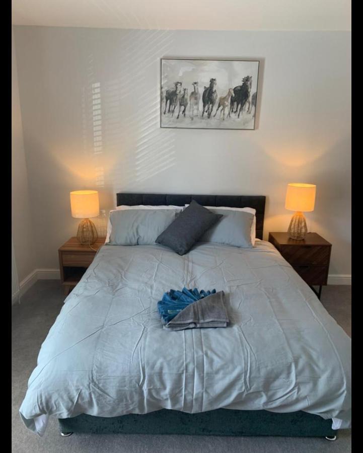 Beautiful Room In Apartment Near Town Centre Rugby Eksteriør bilde